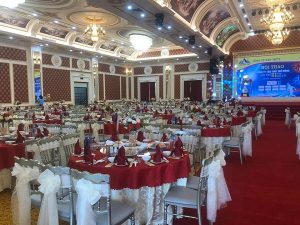 phuc hoa cung cap ban ghe banquet cho tan thuy palace