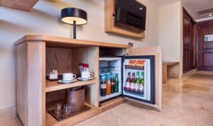 minibar khách sạn