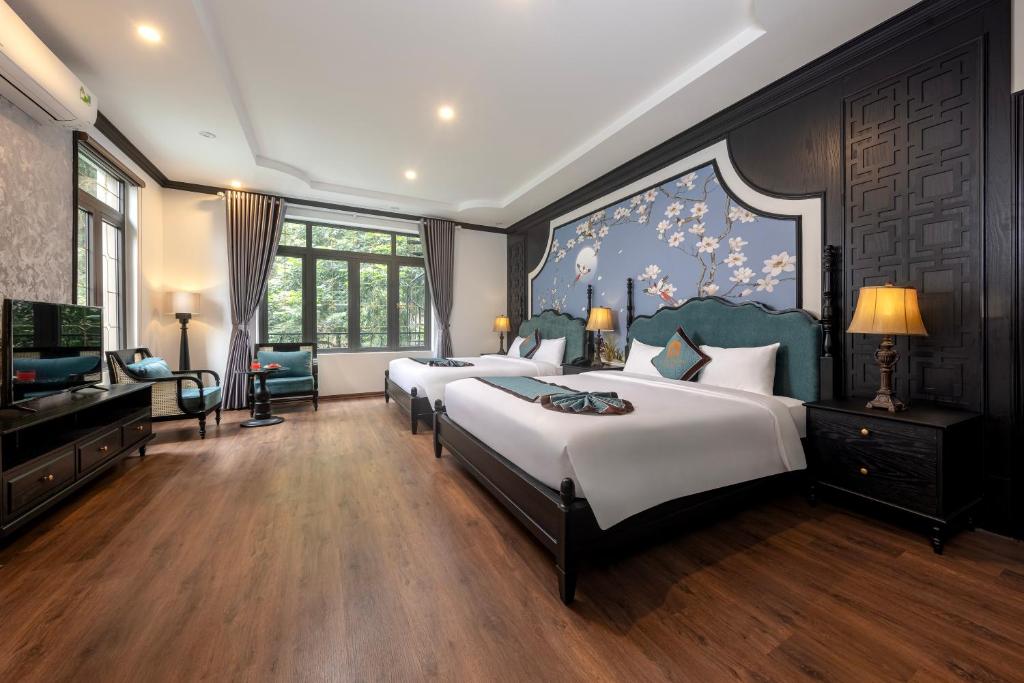 15+ mẫu giường đôi khách sạn được ưa chuộng nhất hiện nay 10 Giường khách sạn phong cách indochine